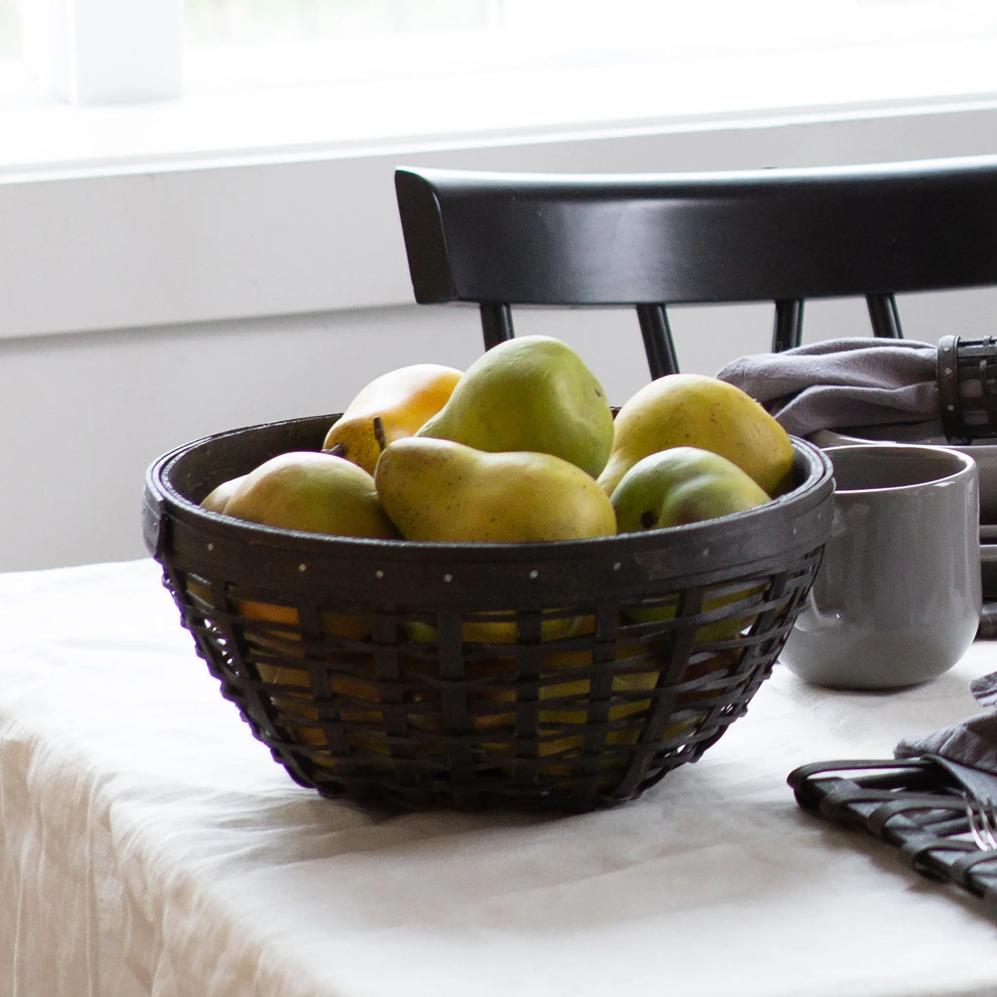 1896 Produce Basket - Black